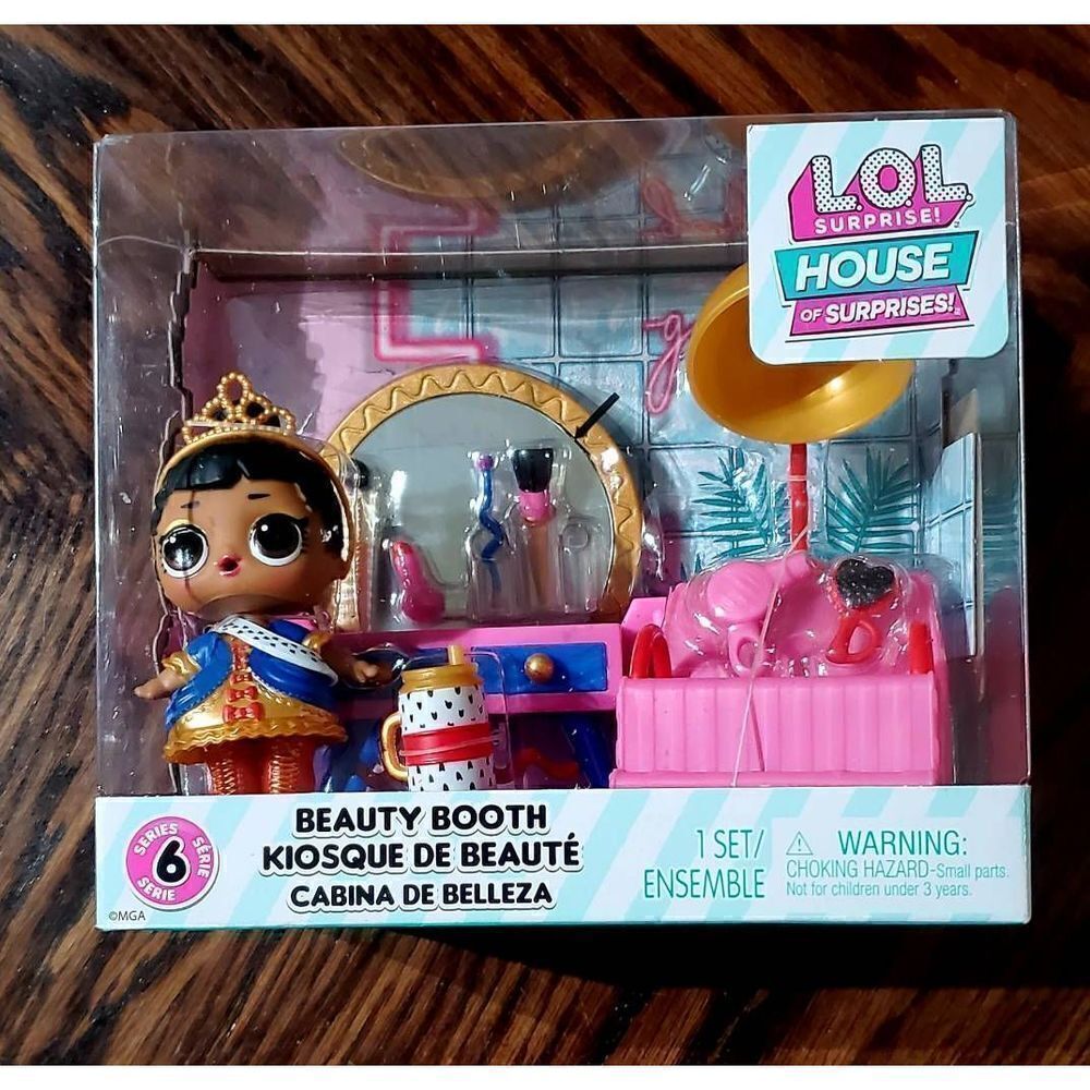 NEW LOL BEAUTY BOOTH PLAY SET